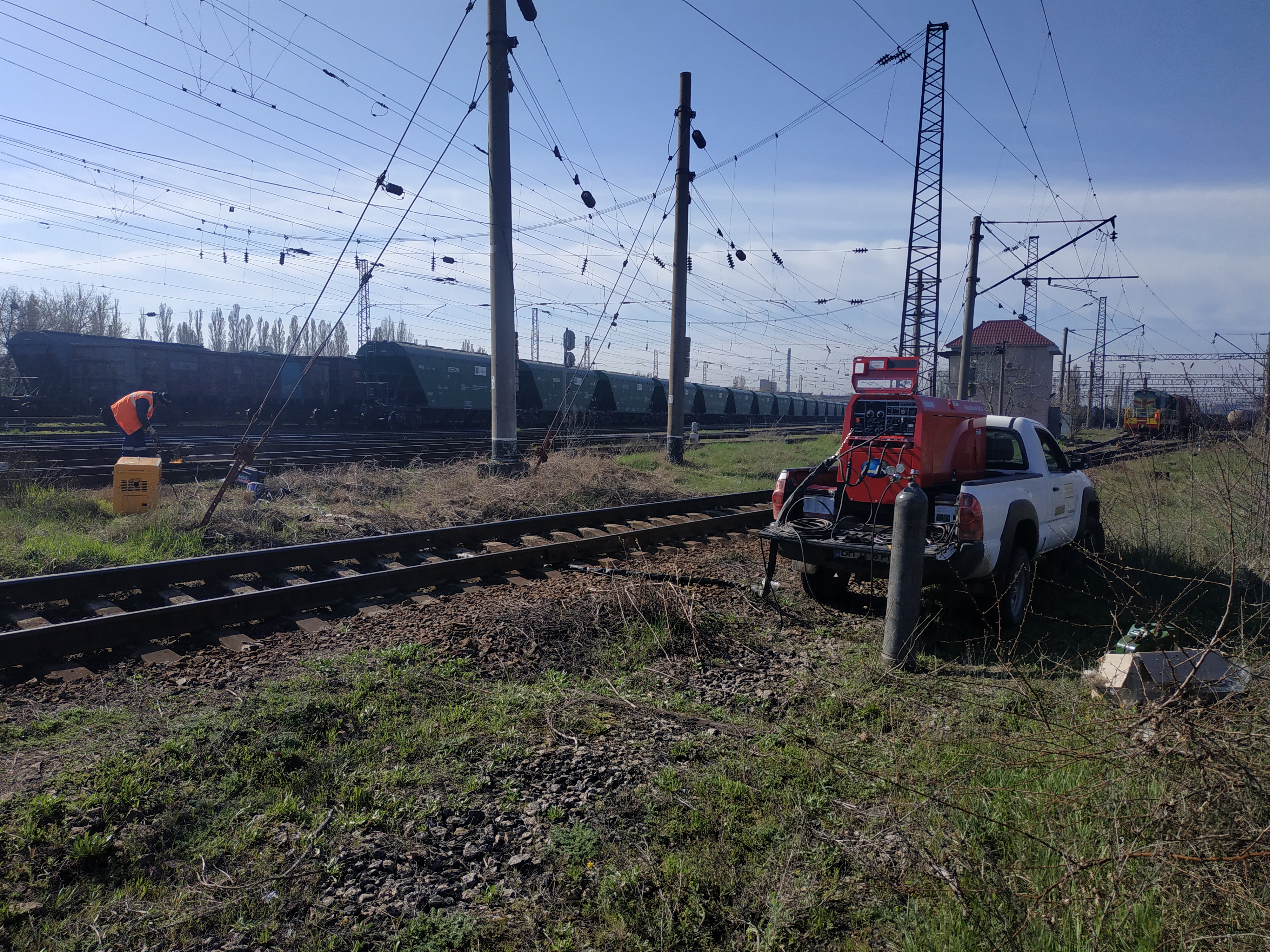 Feroxo unit at a rail-side deployment